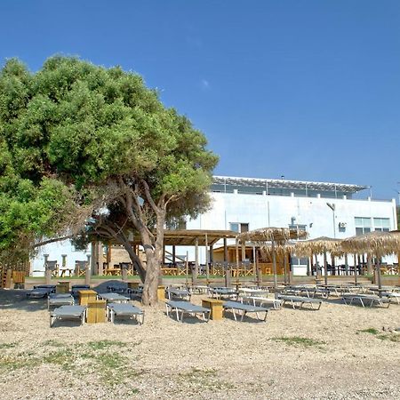 Epipleon Luxury Suites -106- Δωμάτιο 40Τμ Με Βεράντα 45Τμ Μπροστά Στην Θάλασσα Návpaktosz Kültér fotó